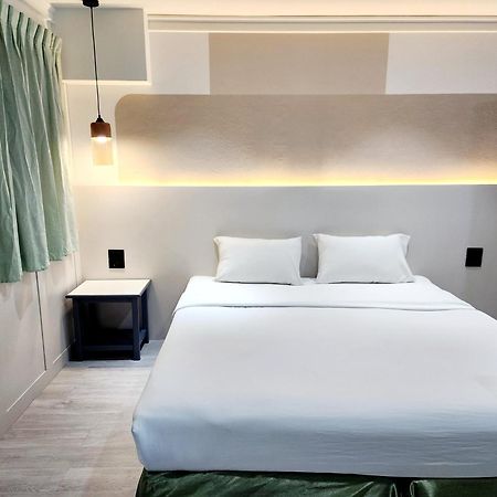 Seatel Phuket, Patong Beach מראה חיצוני תמונה