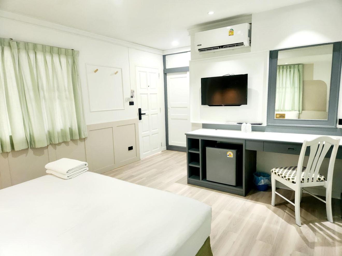 Seatel Phuket, Patong Beach מראה חיצוני תמונה