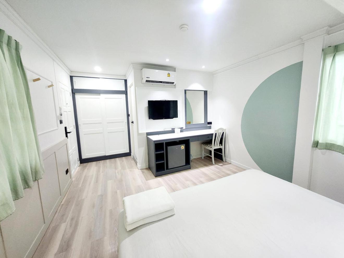 Seatel Phuket, Patong Beach מראה חיצוני תמונה