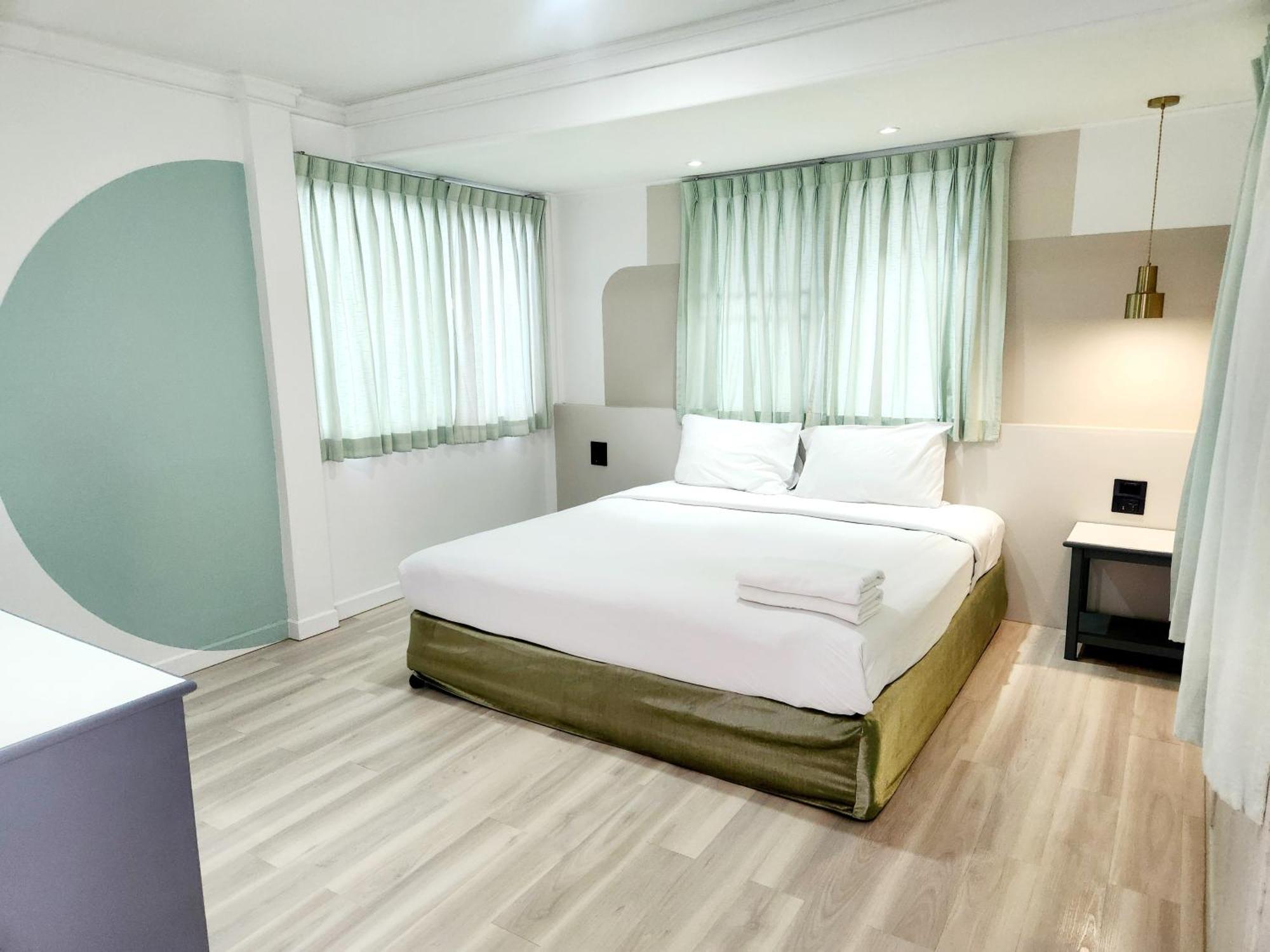 Seatel Phuket, Patong Beach מראה חיצוני תמונה