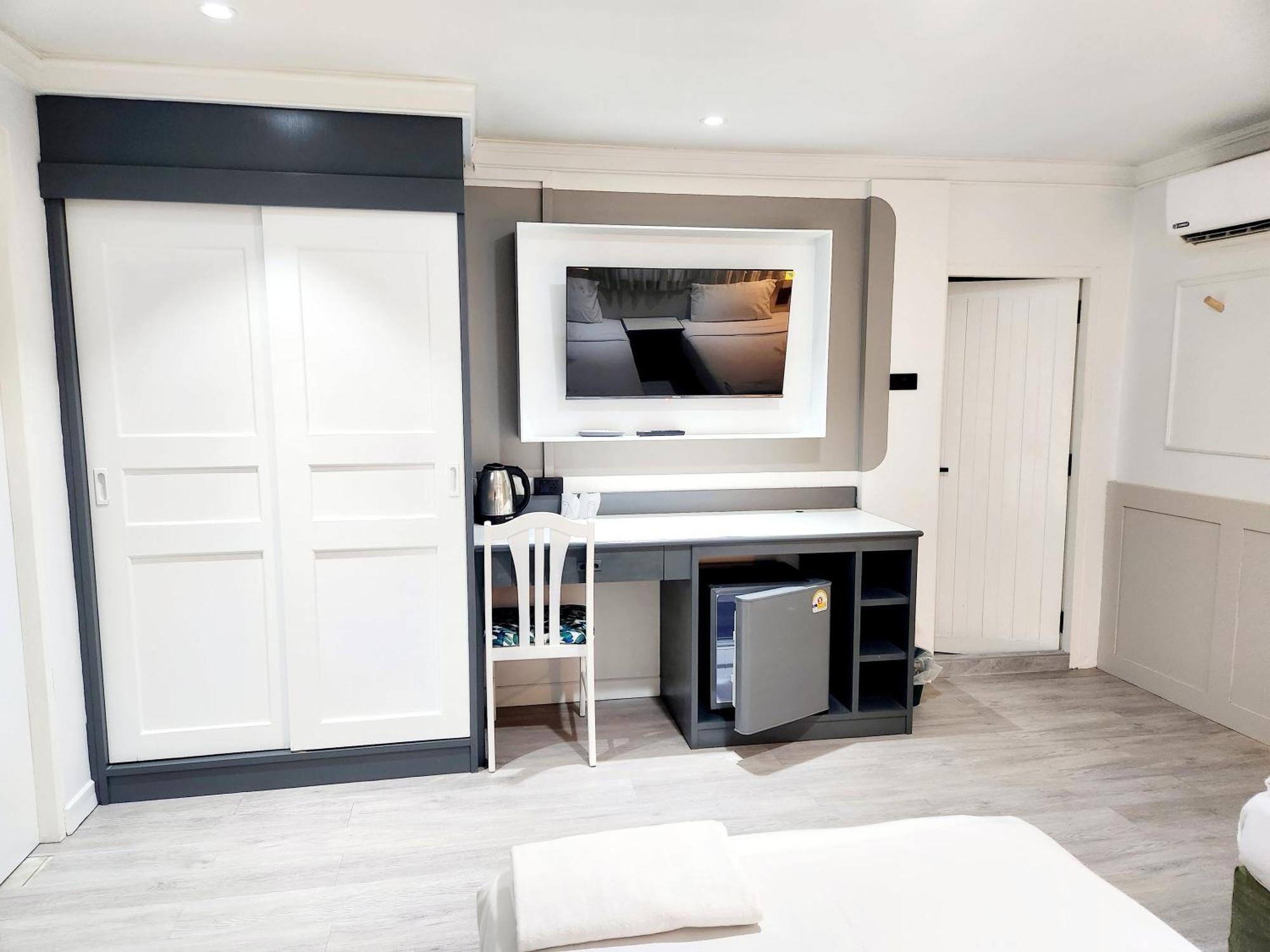 Seatel Phuket, Patong Beach מראה חיצוני תמונה