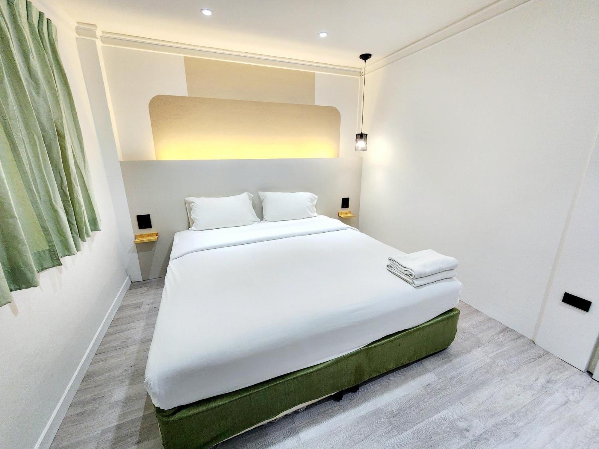 Seatel Phuket, Patong Beach מראה חיצוני תמונה