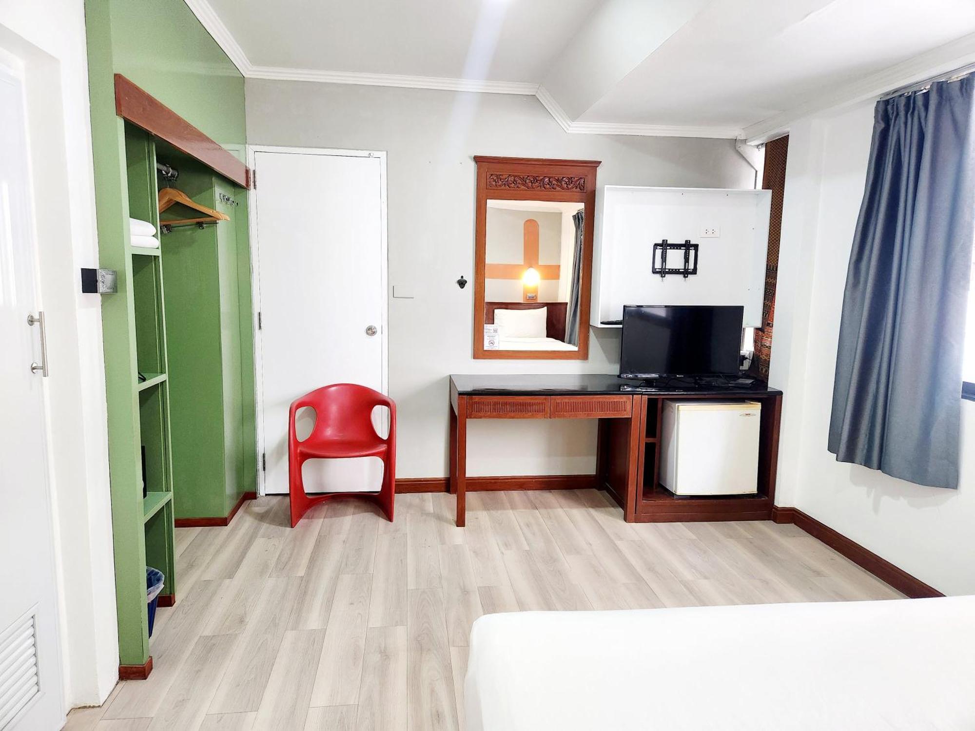 Seatel Phuket, Patong Beach מראה חיצוני תמונה