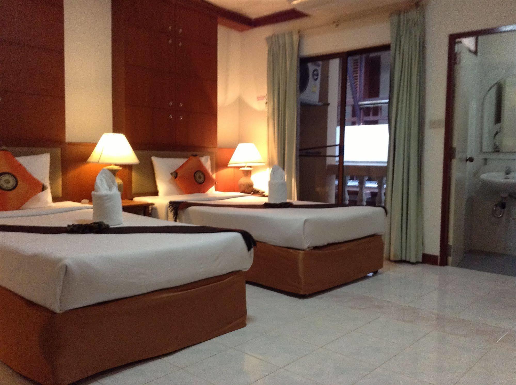 Seatel Phuket, Patong Beach מראה חיצוני תמונה