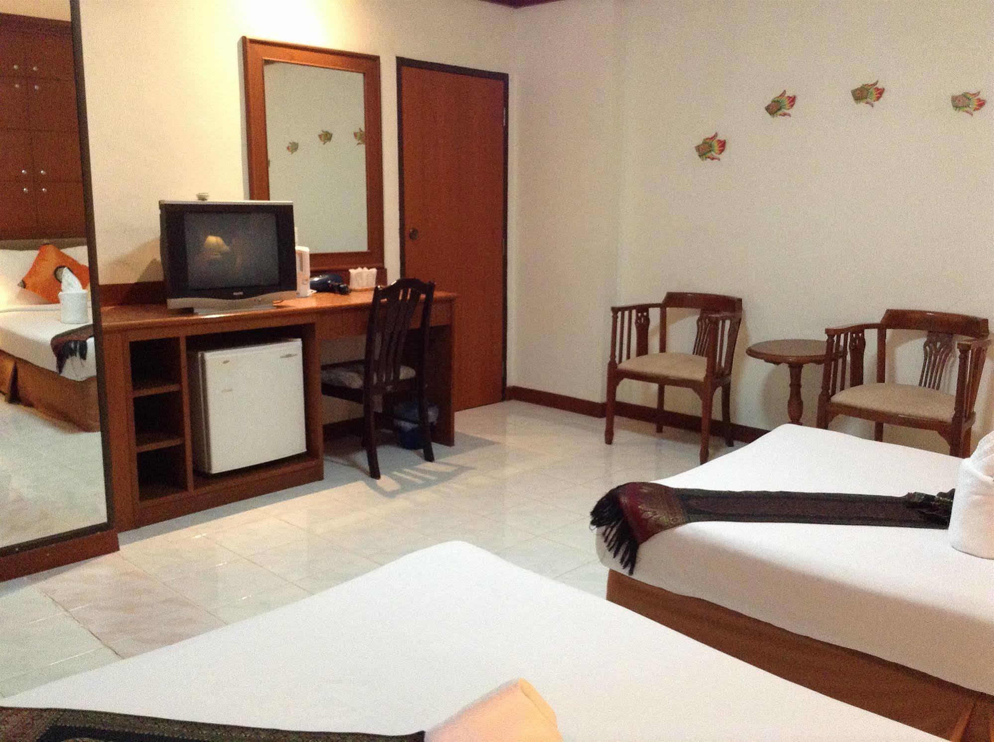 Seatel Phuket, Patong Beach מראה חיצוני תמונה